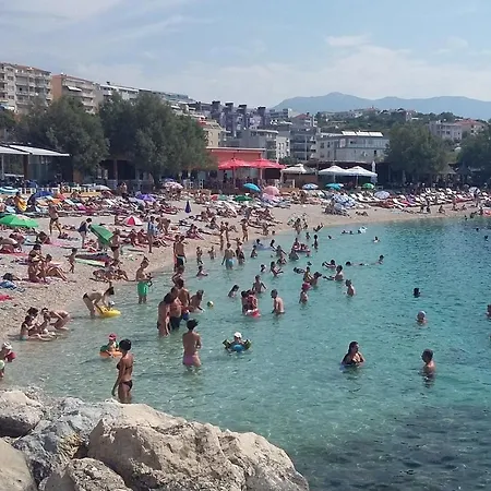 Apartman Light Split