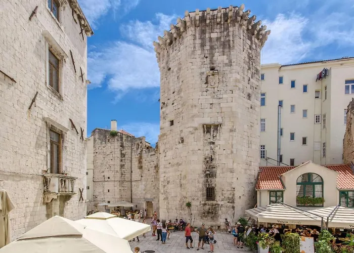 Apartman Light Split